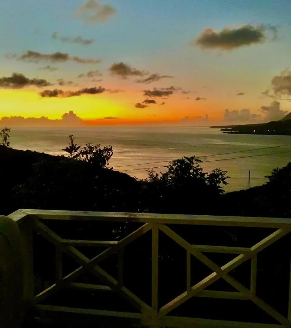 Cozy Private Room With Ac, Balcony Near Airport, Beach And Kite Surfing Vieux Fort